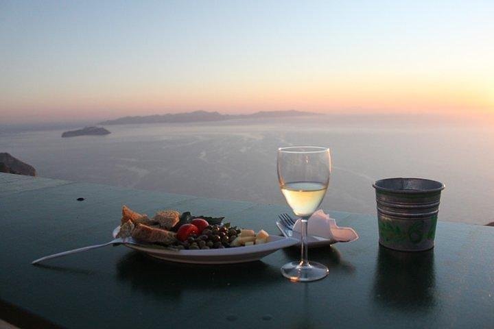 Santorini Private Sightseeing Tour - Image 5