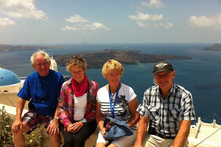 Santorini Private Tour by Luxurious Minivan for Cruise Ship Travelers - Image 4