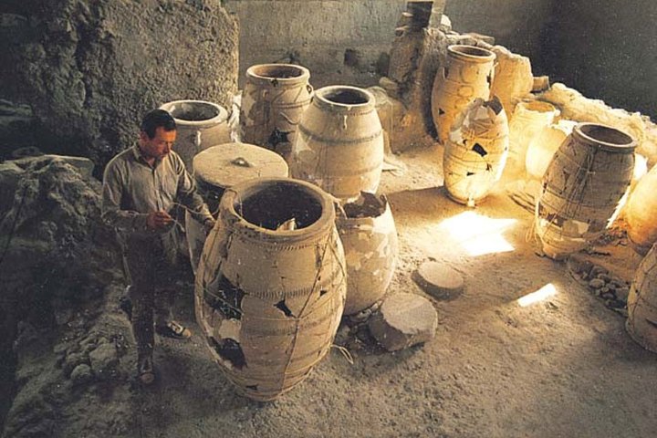 Santorini Private Tour with Akrotiri and Wine Tasting - Image 4
