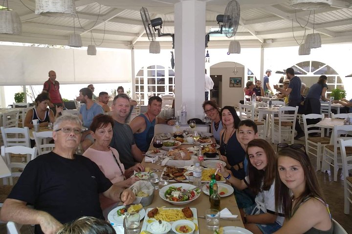 Santorini Private Tour With Food Experience - Image 5