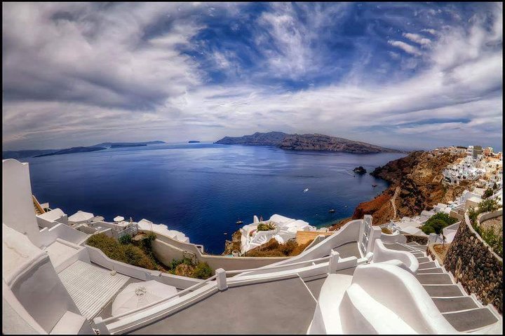 Santorini Private Tour With Food Experience - Image 1