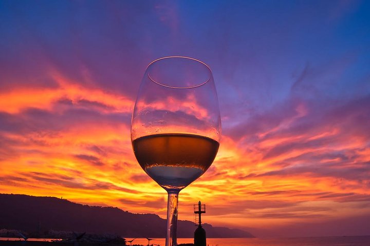 Santorini Private Wine Tour & Sunset in Oia - Image 1