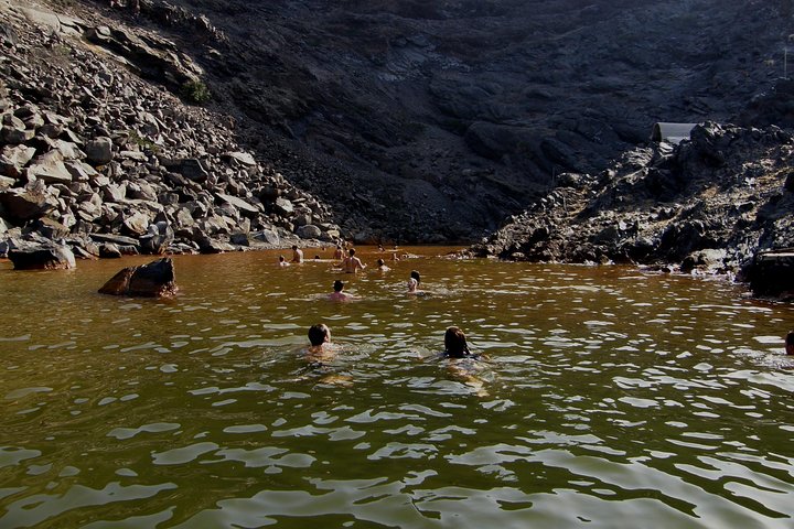 Santorini Shore Excursion: Private Tour of Thira Volcano and Hot Springs - Image 5