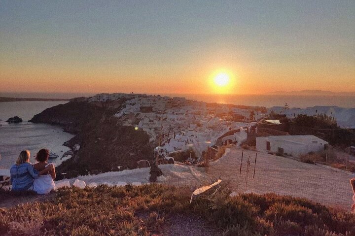Santorini Tour Highlights 6h for Groups and Families - Image 2