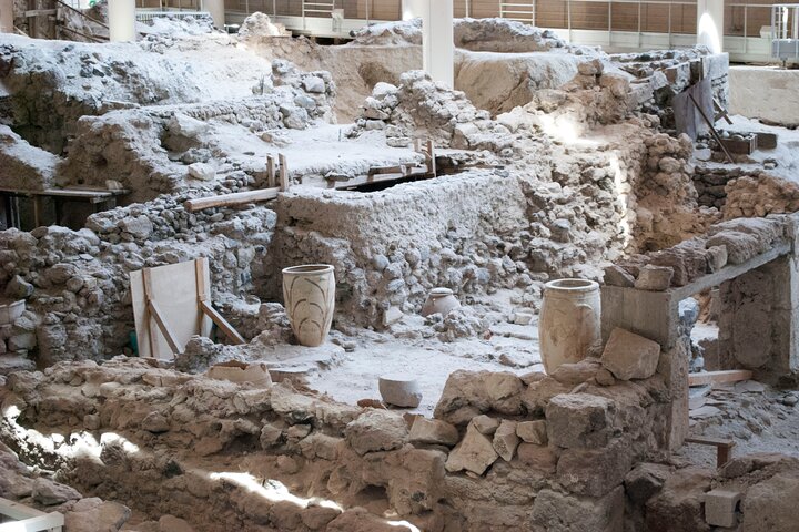 Santorini Tour with Akrotiri & Wine Tasting - Image 1