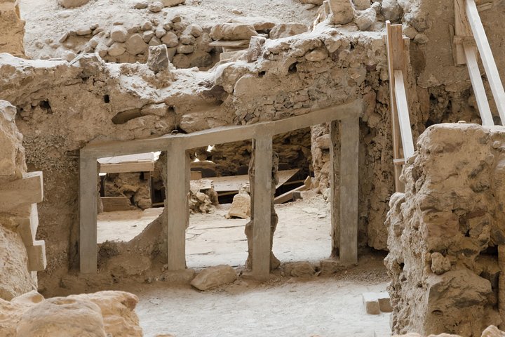 Santorini Tour with Akrotiri & Wine Tasting - Image 2