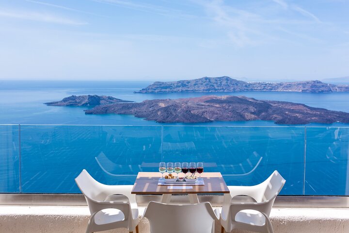 Santorini Tour with Akrotiri & Wine Tasting - Image 4