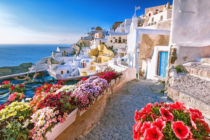 Santorini tours Famous place with greek coffe or coctail 4hour - Image 4