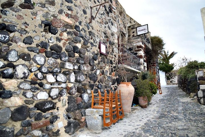 Santorini Traditional Villages Private Tour 3-4Hours - Image 5