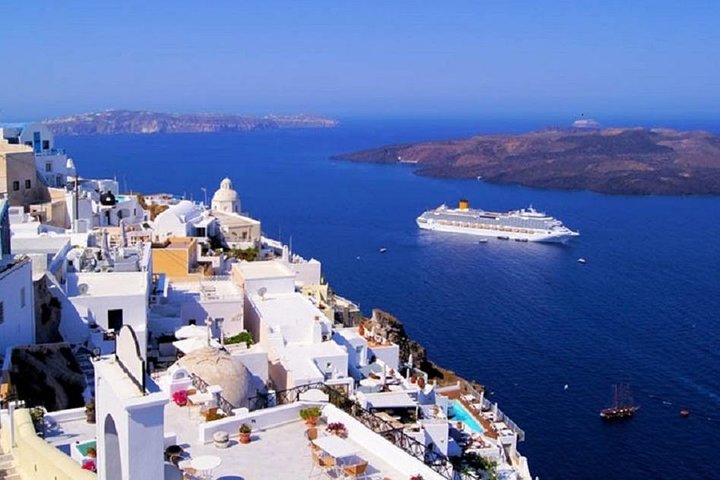 Santorini Unforgettable Experience Private Tour 6 - Hours - Image 1