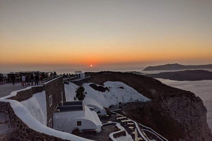 Santorini Unforgettable Experience Private Tour 6 - Hours - Image 5