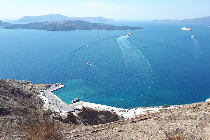 Santorini Unique Experience Organized Half Day Tour  - Image 1