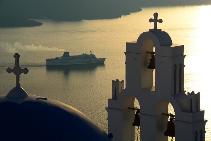 Santorini's Must See: Half-day Private Guided Tour - Image 3