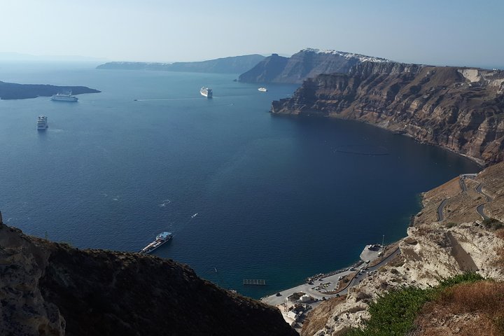 See Santorini in 4 hours - Tailor made tour!!! - Image 3