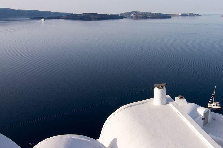 Shared Platinum Morning Trip of Santorini via Hot Springs & White Beach - Image 4