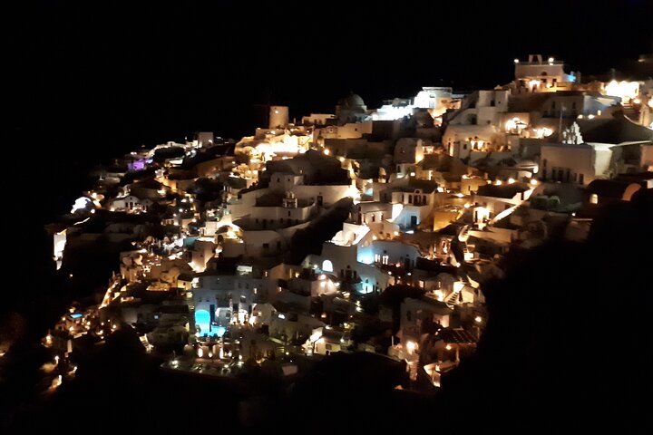 Tailor made Santorini Night Tour - Image 5