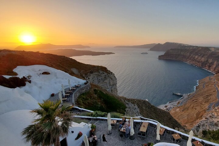 Tailor-made Santorini Private Tour with Sunset Dining - Image 3