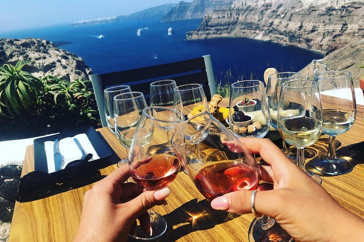 The Art of Wine - A Real taste of Santorini - Image 1