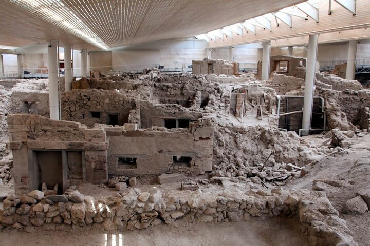 Traditional Villages & Akrotiri Excavations: Private Tour - Image 3