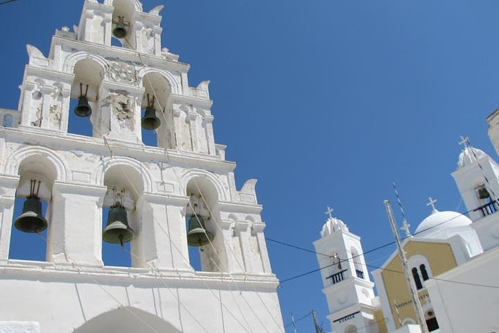 Traditional villages and wine tasting tour for small group - Image 5
