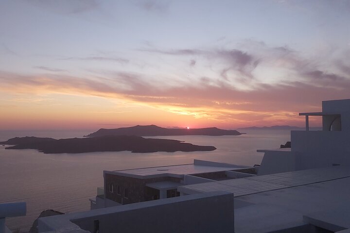 Unique Sunset Tour Santorini - Image 5
