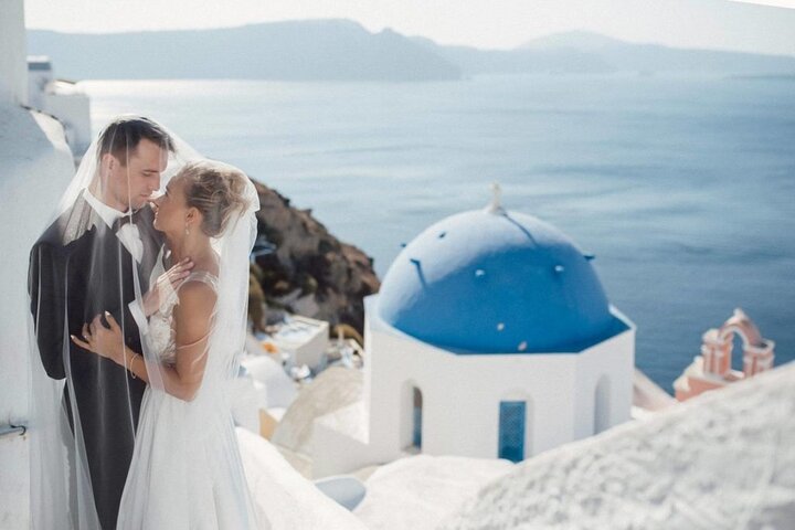 Wedding Coordination in Santorini - Image 4