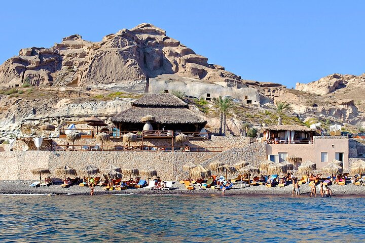 Εxplore The Beaches Of Santorini - Image 4