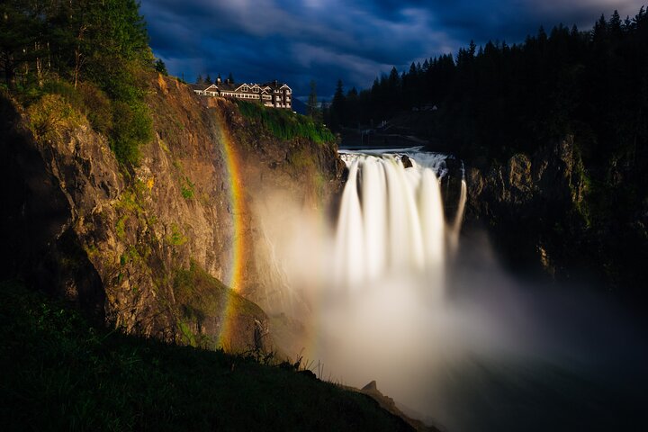 Half-Day Private Tour of Snoqualmie Falls with Pick Up - Image 1