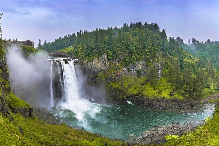 Private 5-hour City Tour of Seattle and Snoqualmie Falls with driver only - Image 1
