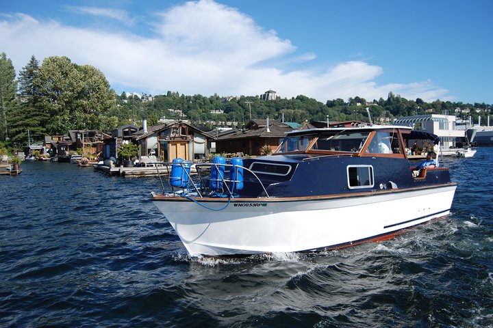 Private Seattle Sightseeing and Cocktail Cruise  - Image 2