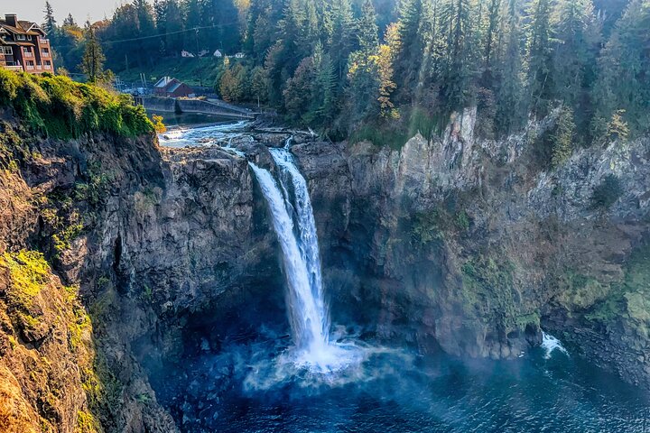 Private Tour of Snoqualmie Falls and Woodinville Wine Tasting - Image 3