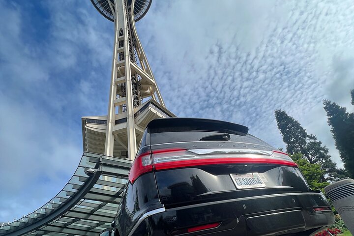 Seattle Private Luxury Tour  - Image 4