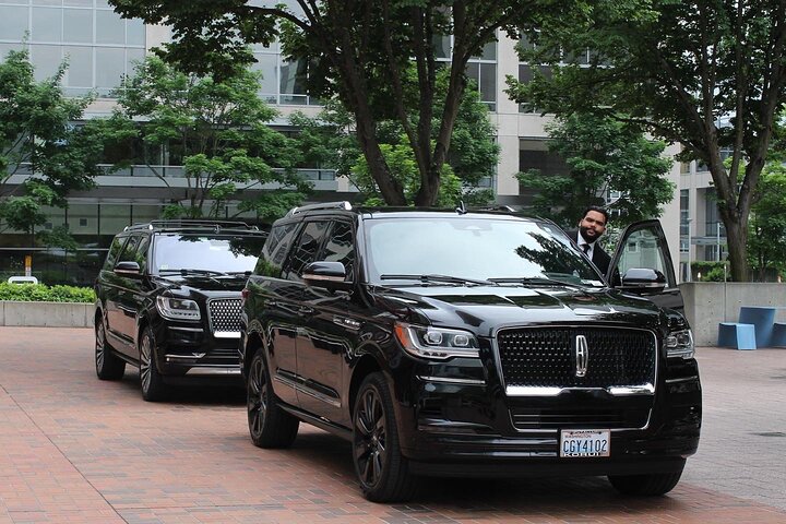 Seattle Private Luxury Tour  - Image 5