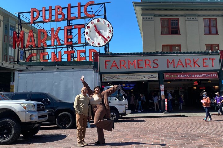 Seattle Private Luxury Tour  - Image 1