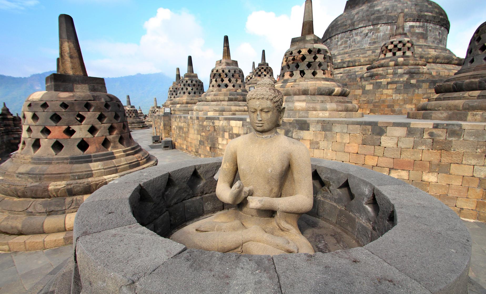 Private Borobudur Adventure - Image 1