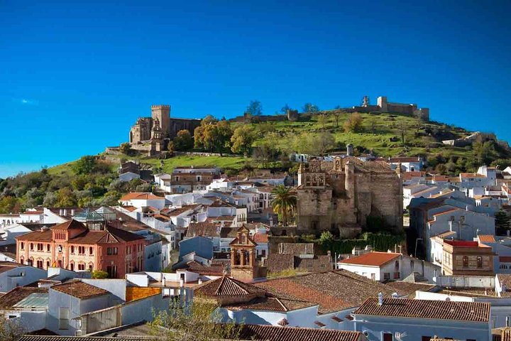 Day Trip from Sevilla to Aracena and la Gruta de las Maravillas - Image 2