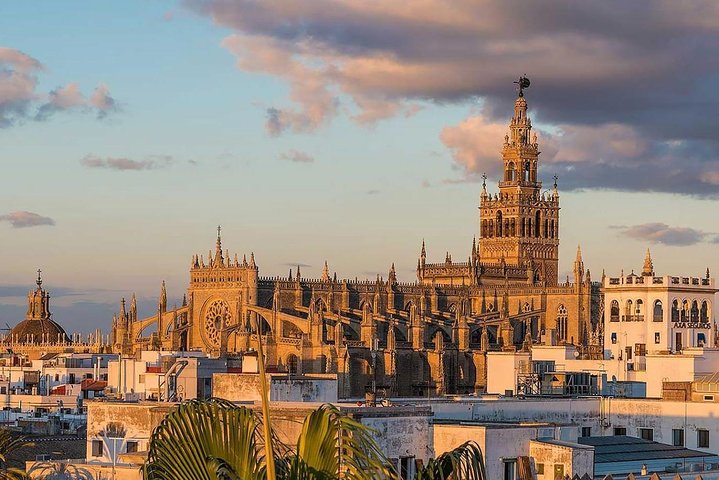 Seville: Alcázar,Cathedral and Plaza España Private Tour - Image 1