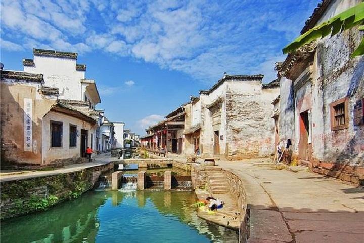 2-Day Private Trip to Huangshan and Hongcun from Shanghai with Accommodation - Image 3