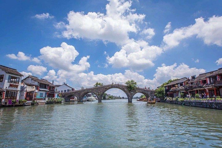 2 Days Shanghai Shore Excursions Enjoy City Highlights and Zhujiajiao Water Town - Image 3