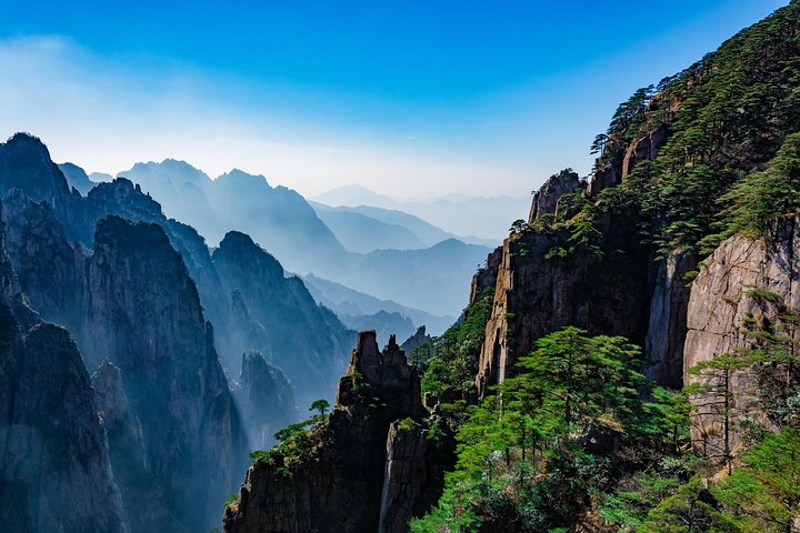 3-Day private tour to Huangshan(Yellow Mountain) and Hong Village from Shanghai - Image 4