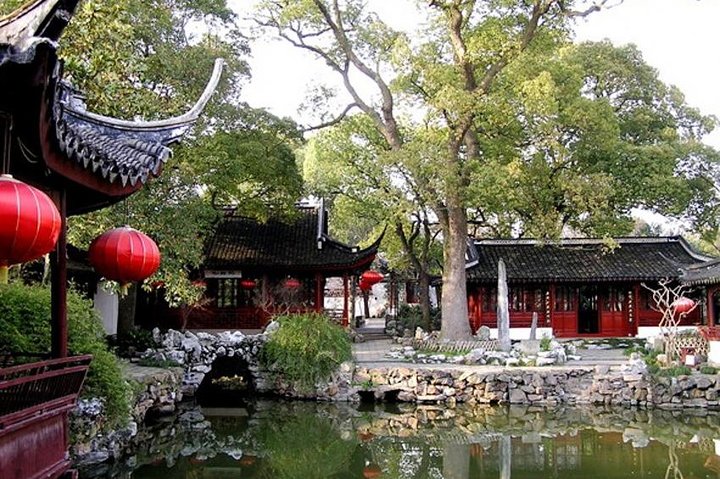4-Hour Shanghai Private Flexible Highlight Tour with Lunch or Dinner Option - Image 2