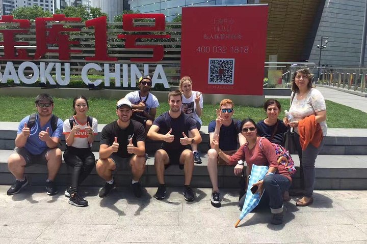 Classic Shanghai 8h Private Tour-Yuyuan Garden,The Bund+TV Tower Optional - Image 3