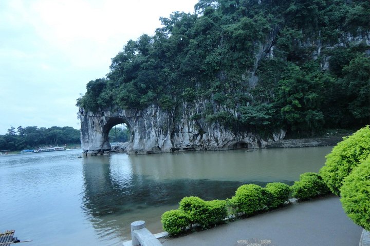 Guilin in One Day: Day Trip from Shanghai by Air - Image 2