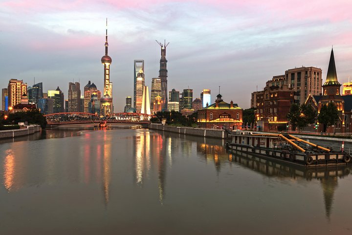 Half Day Private Tour: The Shanghai Evening Adventure w/Huangpu River Cruise - Image 4