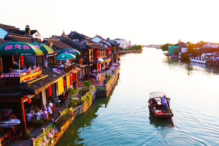 Private Day Tour: Zhujiajiao with Your Choice of Shanghai Sites - Image 1