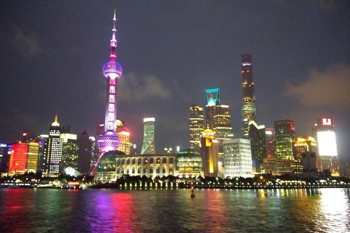 Private Evening Tour: VIP Huangpu River Cruise and Shanghai Lights - Image 2