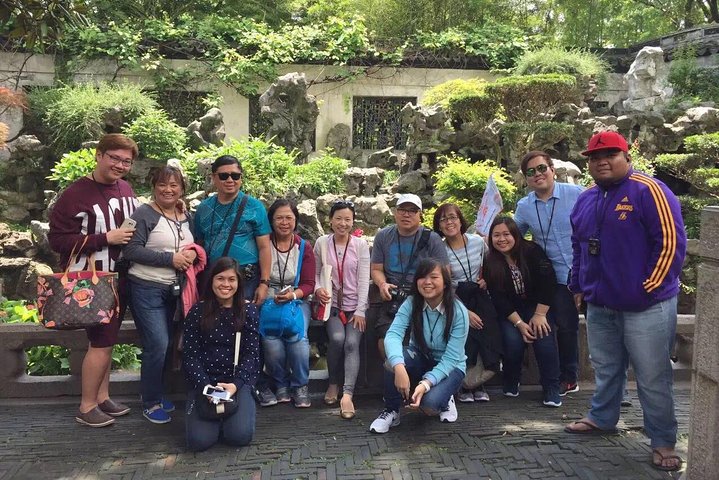 Private Half-Day Tour: Amazing Highlights of Old Shanghai - Image 1