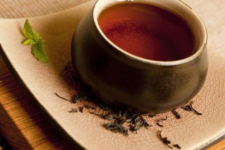 Private Shanghai City and Zhujiajiao Combo Tour with Boating, Tea Tasting, Lunch - Image 2