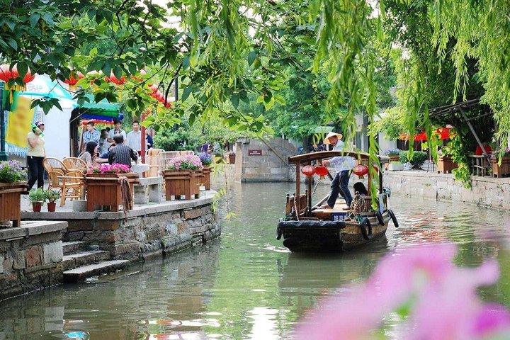 Private Shanghai City and Zhujiajiao Combo Tour with Boating, Tea Tasting, Lunch - Image 1