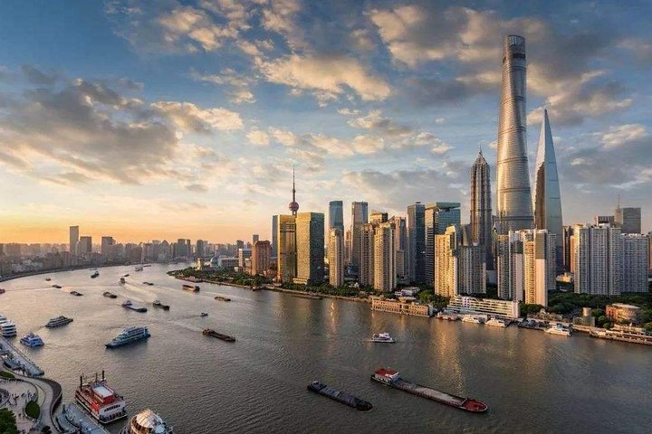 Private Shanghai Highlight Architecture Tour with Chinese Lunch - Image 1